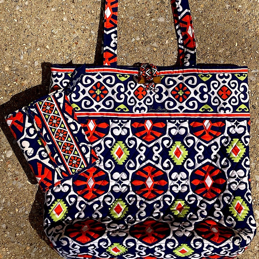 VERA BRADLEY purse + wallet